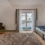 Holiday home Dom Z Widokiem Na Gory I Jacuzzi - 