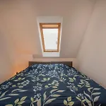 Holiday home Dom Z Widokiem Na Gory I Jacuzzi - 