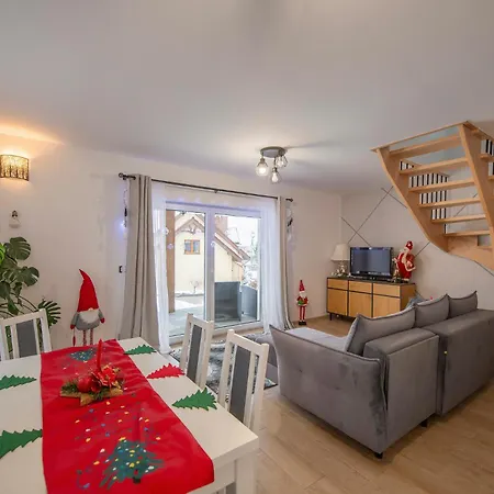 Dom Z Widokiem Na Gory I Jacuzzi - 