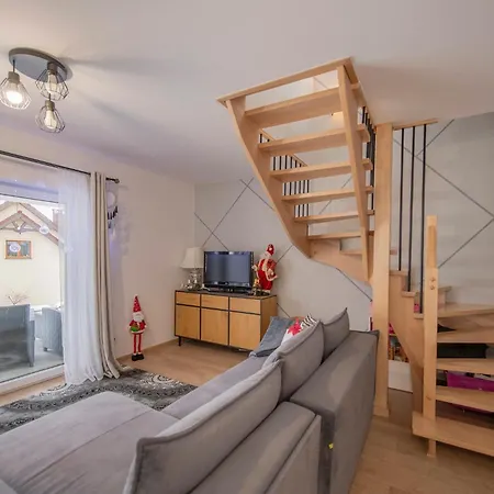 Ferienhaus Dom Z Widokiem Na Gory I Jacuzzi - 