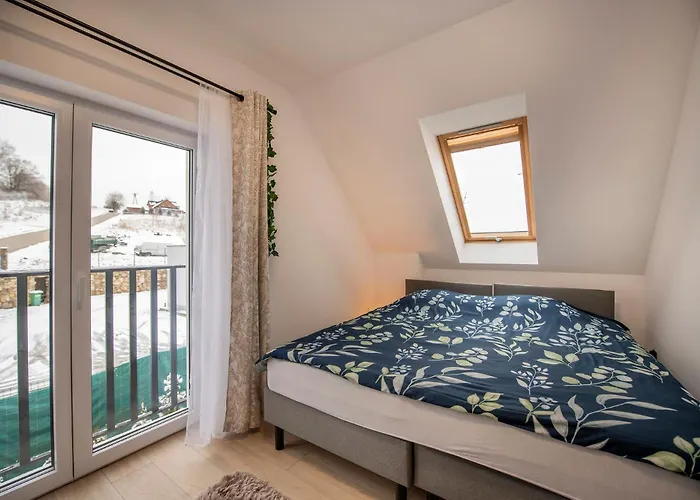 Holiday home Dom Z Widokiem Na Gory I Jacuzzi - 