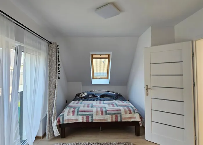 Holiday home Dom Z Widokiem Na Gory I Jacuzzi - 